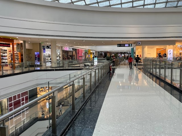 Navi Mumbai_Seawoods_grand_central_3